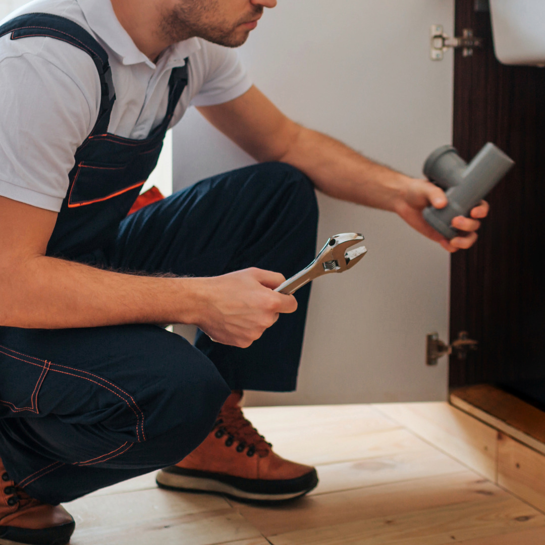 plumber workwear and PPE